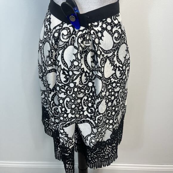 Ann Taylor Skirt sz 4 Black White Floral Lace Knee Full Wedding Cocktail Formal - Picture 7 of 8